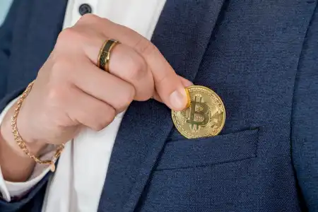 Više od 900 institucija uložilo je 11 milijardi dolara u spot Bitcoin ETF-ove